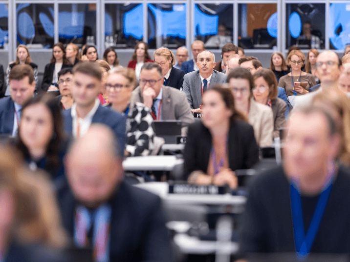 Meeting Without Borders