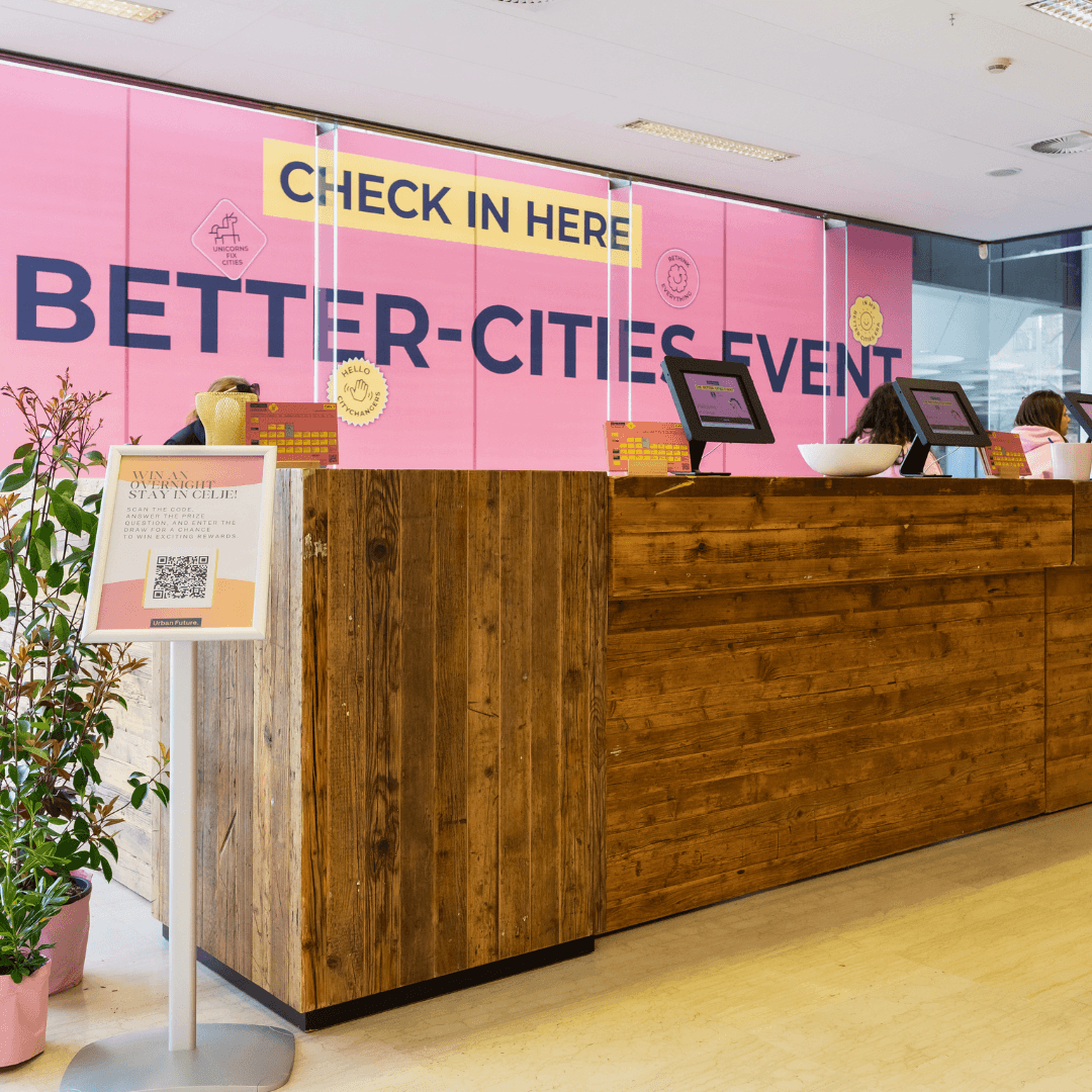 Branding and on-site advertising